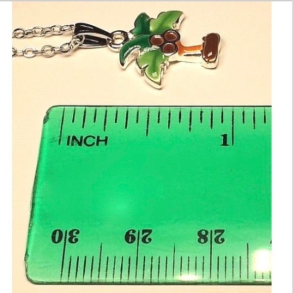Palm Tree Necklace 19" Silver Plated Green Enamel Beach Island Coconut Tropical - Picture 8 of 9
